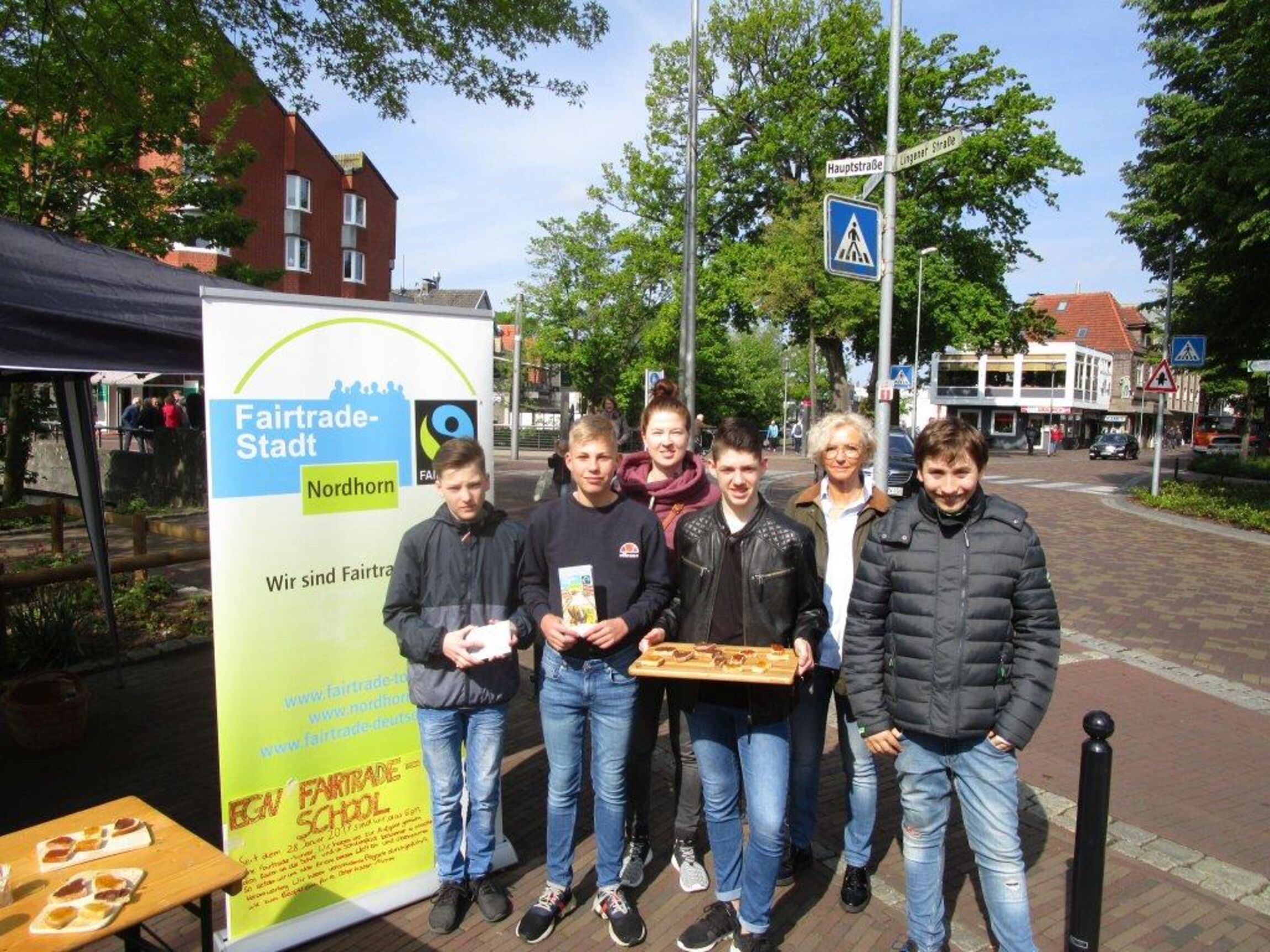 Infostand Fairtrade auf dem Wochenmarkt