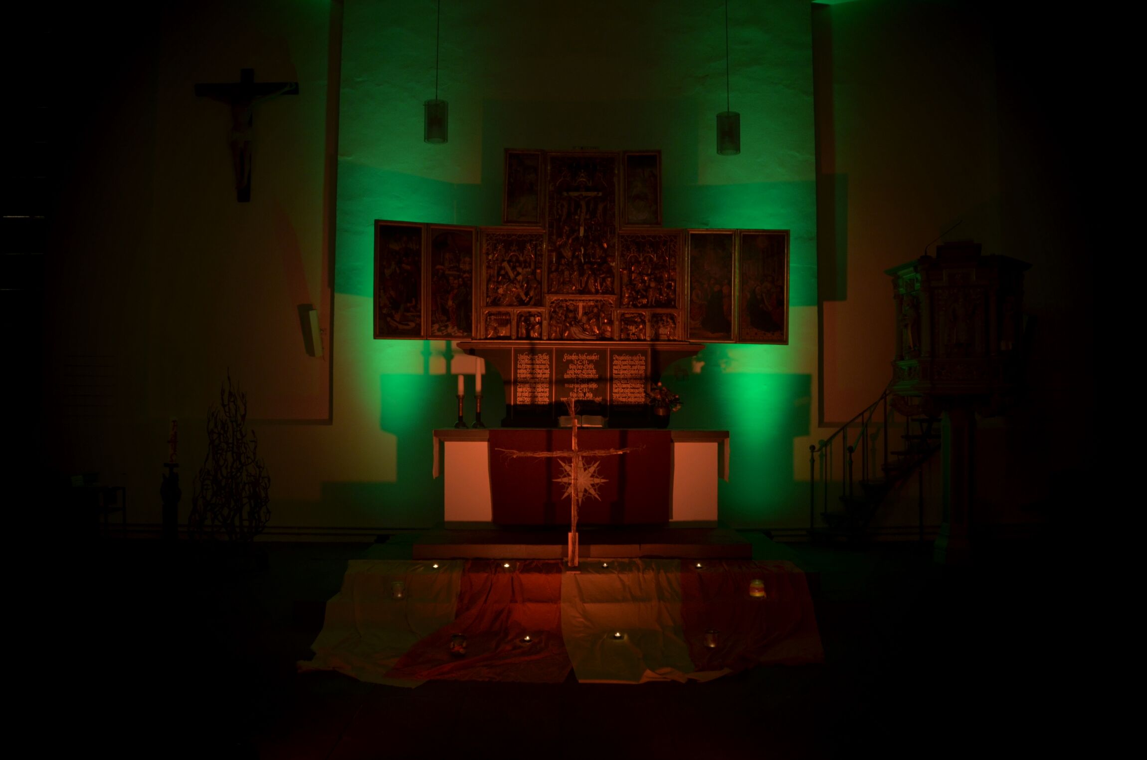 Altar in Illumination