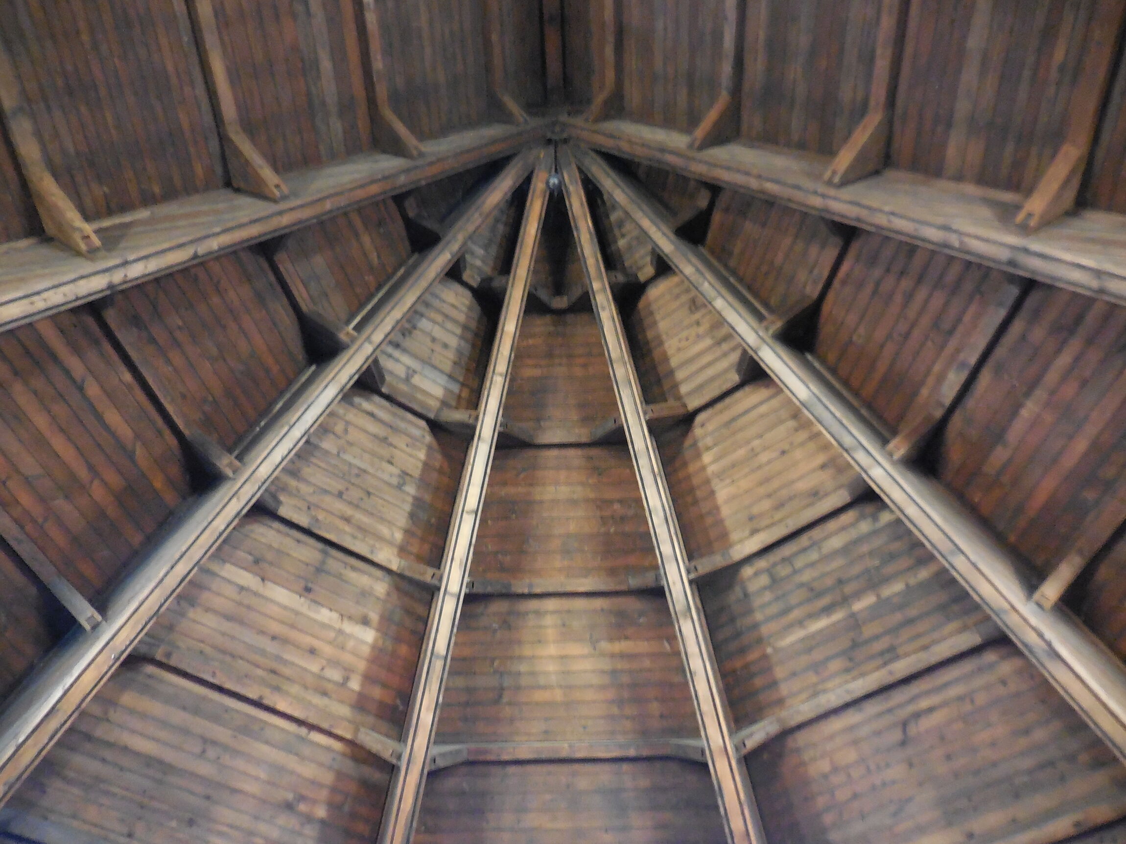 Döhren und Notkirche 2