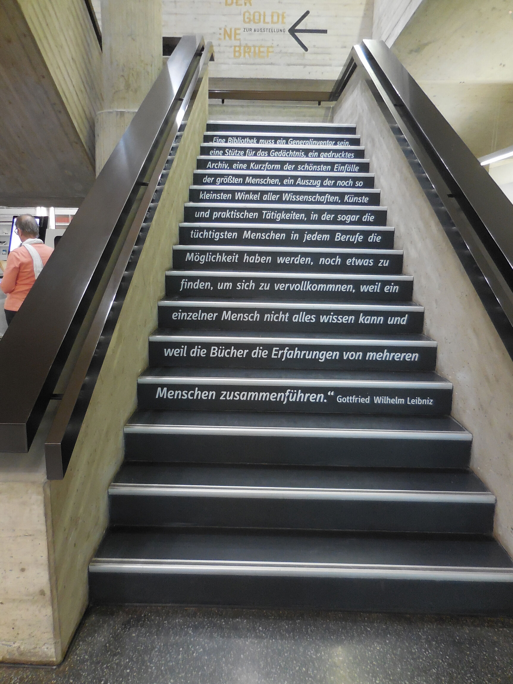 Leibnitz Bibliothe - Treppentext