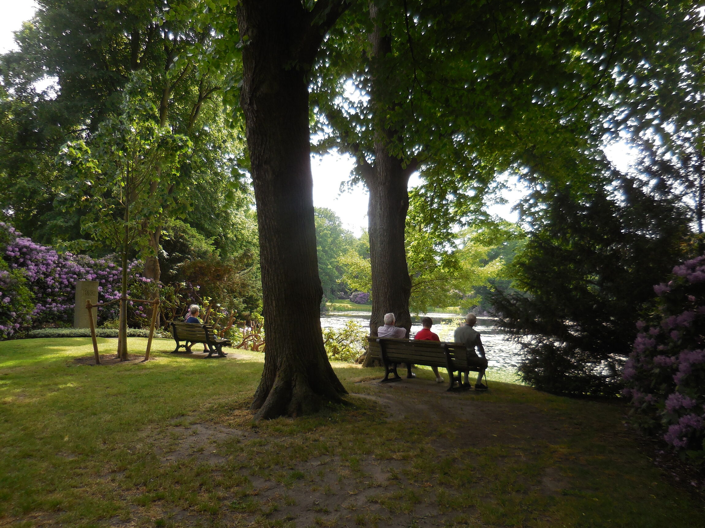 Stöcken - Friedhof, ausruhen