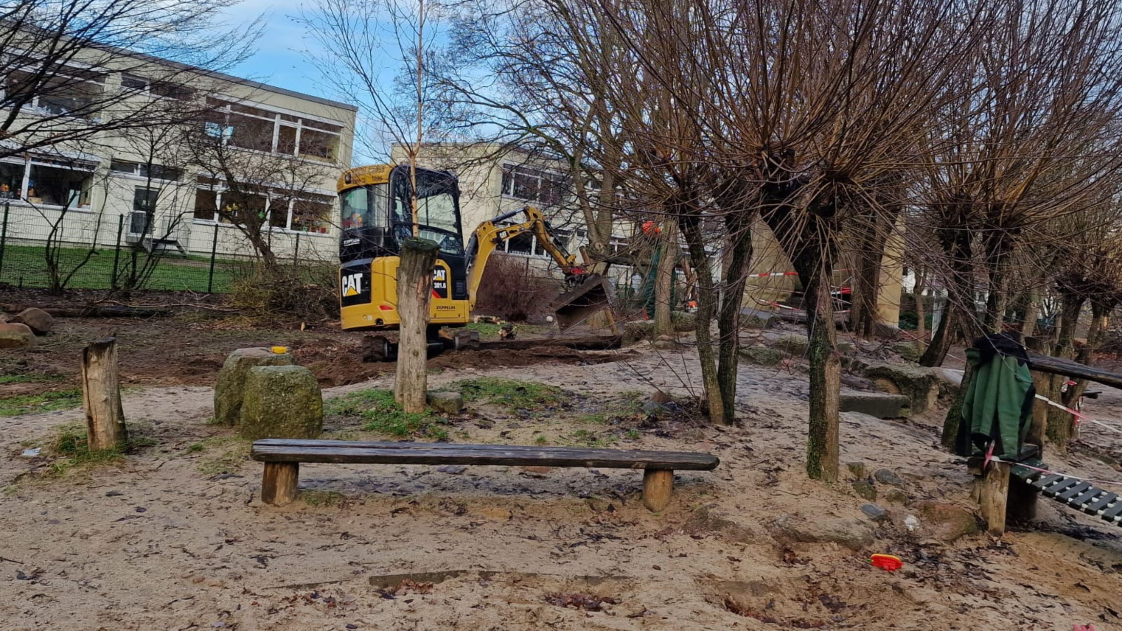 Außengelände, Kindergarten (Teaser)