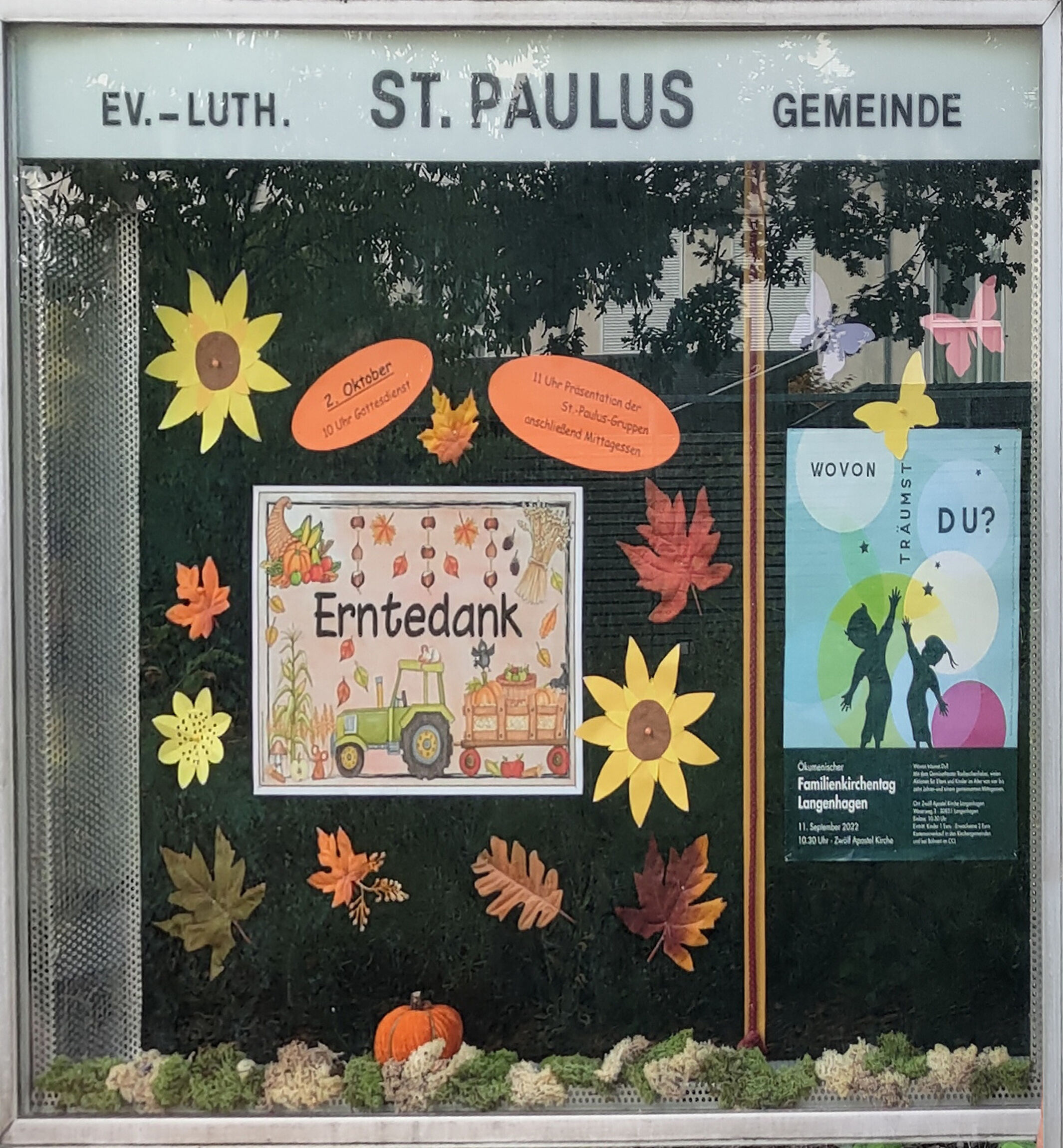 Schaukasten zum Erntedankgottedienst 2022