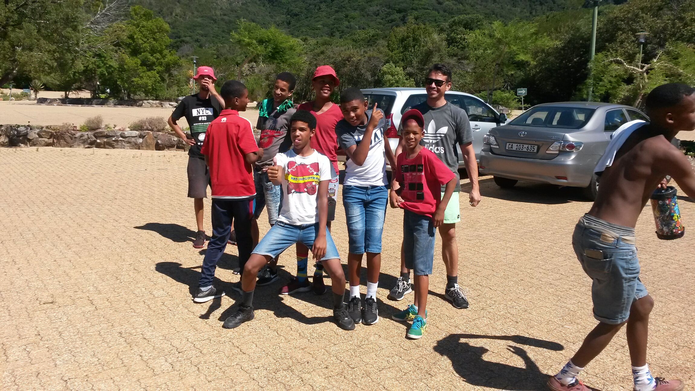 Start für den Tafelbergaufstieg der Fußballkids mit Joshua