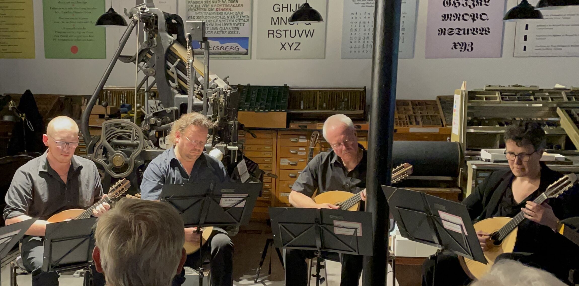 Mandolinenquartett Saitenwind