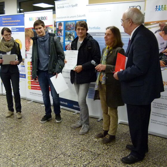 30.04.2016 EGN Robotics (194)