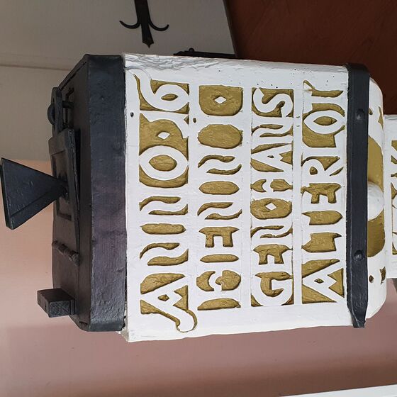 Opferstock aus dem 17. Jahrhundert