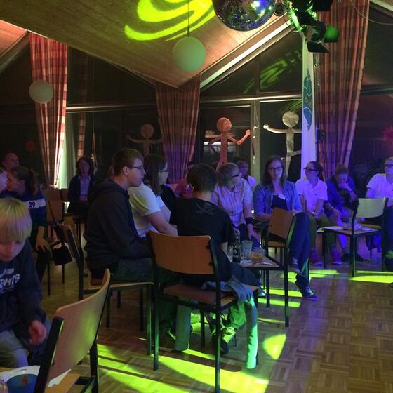 10626549_300450786810344_5371391460141915160_n