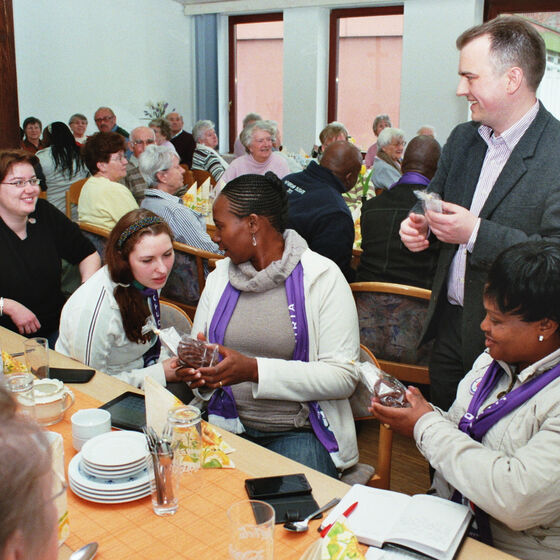 Besuch aus Pretoria in der Suppenküche
