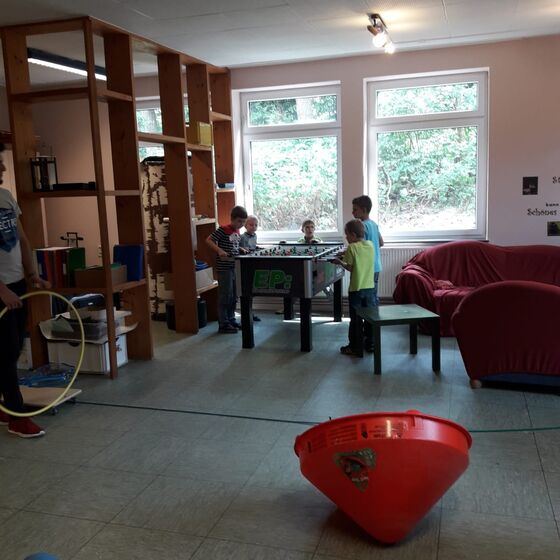 a8758100-0712-43a7-a65f-242296756feb