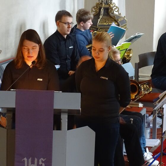 Predigt durch Carina Plath und Gesa Witte