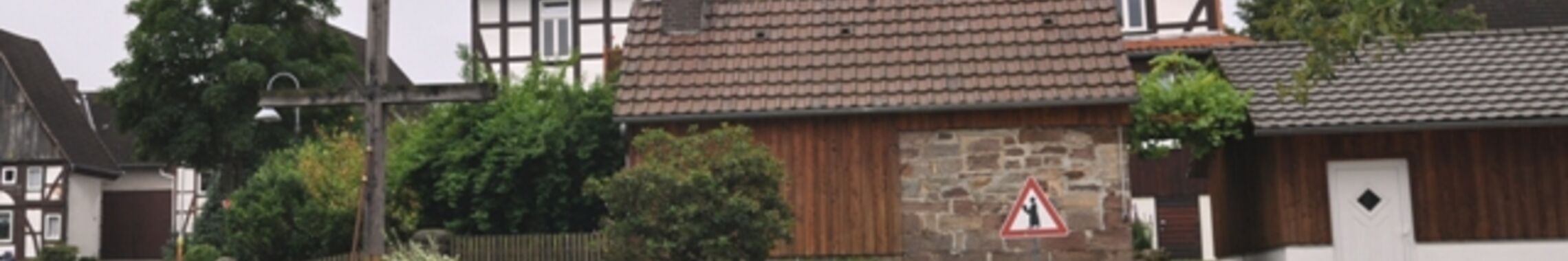 Ausschnitt Pfarrhaus Pilgerkreuz