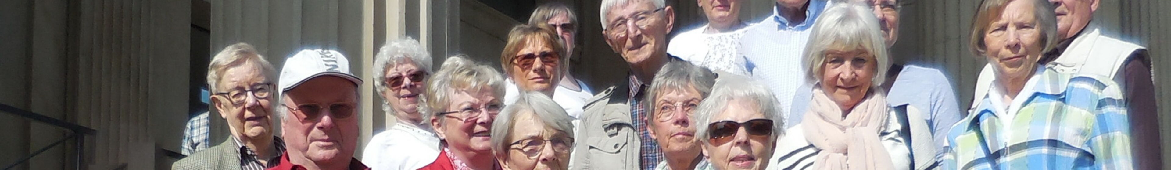 Plenarsitzung - Gruppe Mittendrin für Slider