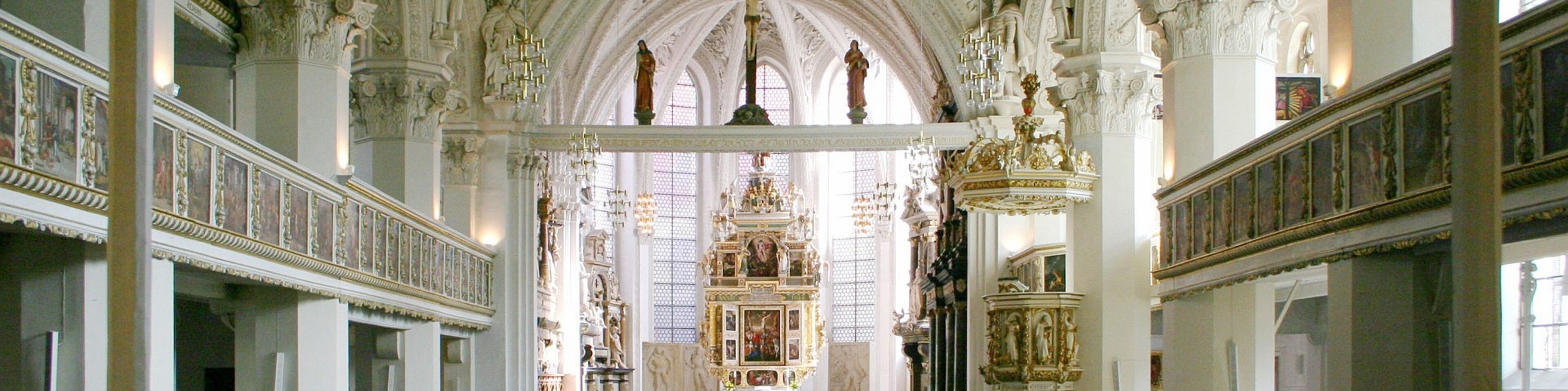 Innenansicht Stadtkirche 1920x800