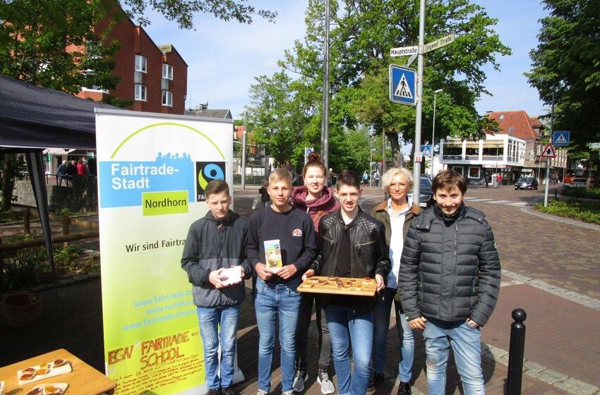 Infostand Fairtrade auf dem Wochenmarkt