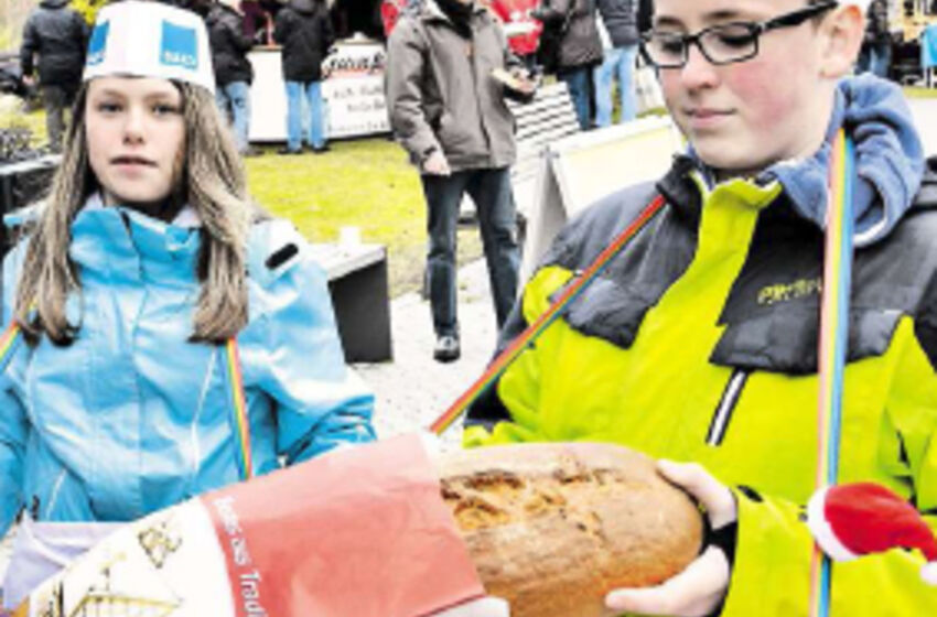 Brotbackaktion der Konfirmanden
