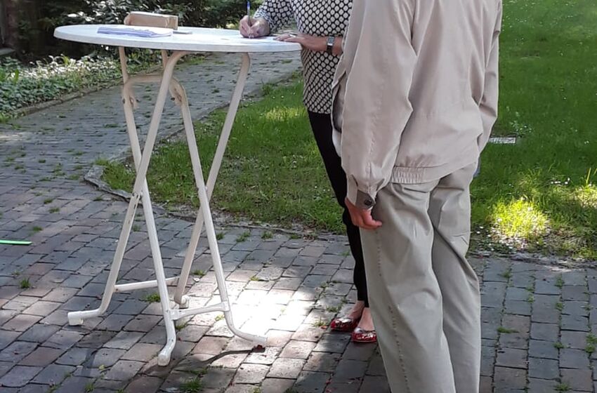 Corona: Vor dem Gottesdienst