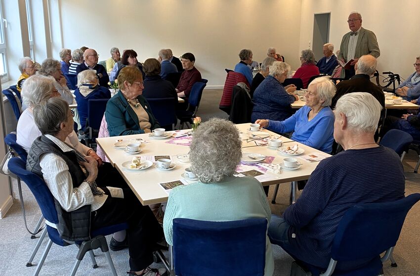 Seniorengeburtstagsrunde_180424