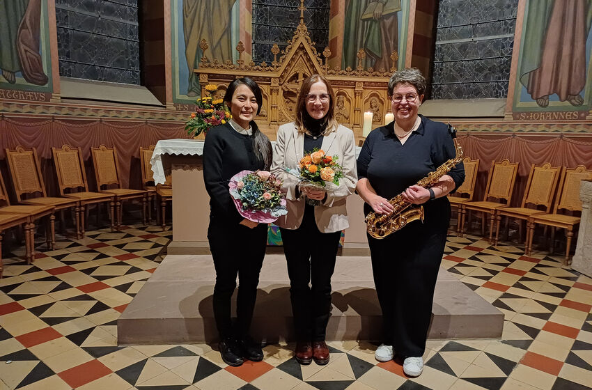 Gruppenbild Lesung_Tina Willms vom 11. Oktober 2025