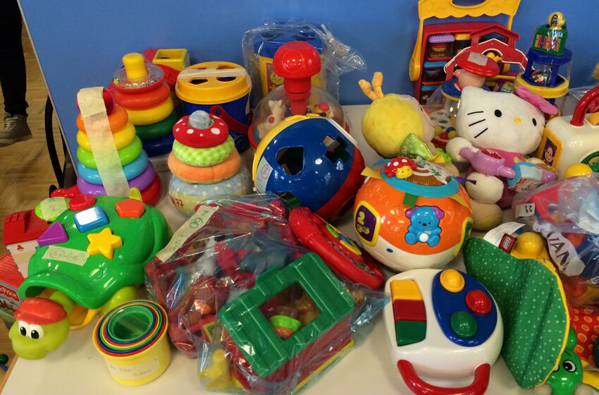 Spielzeug für Kleinkinder