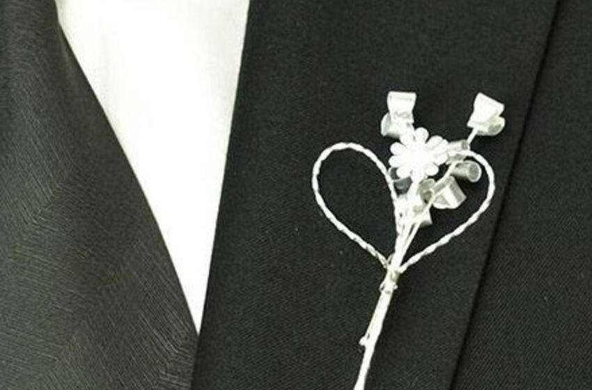 Anstecknadel zur Silbernen Konfirmation