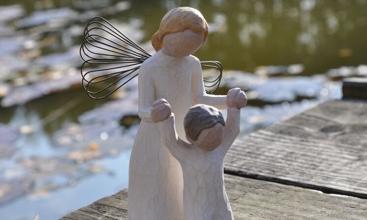 Kindergarten Engel mit kind